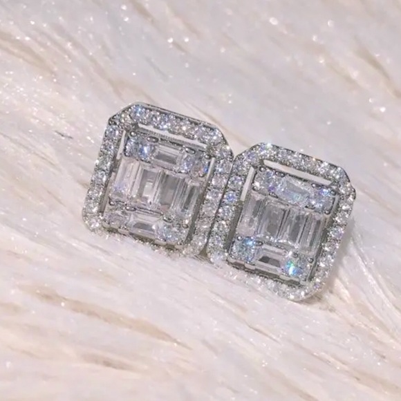 🔵𝟲𝟱%𝗢𝗙𝗙 𝗯𝘂𝗻𝗱𝗹𝗲𝘀 𝟯+🔵 NEW 925 CZ Paved Rectangular Fancy Earrings - Picture 7 of 13